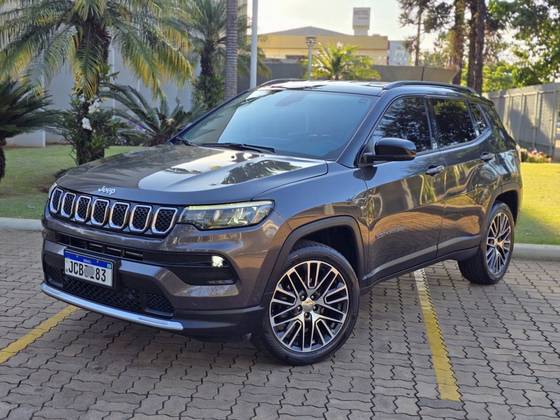 JEEP COMPASS 2.0 TD350 TURBO DIESEL LIMITED AT9 JEEP COMPASS 2.0 TD350 TURBO DIESEL LIMITED AT9